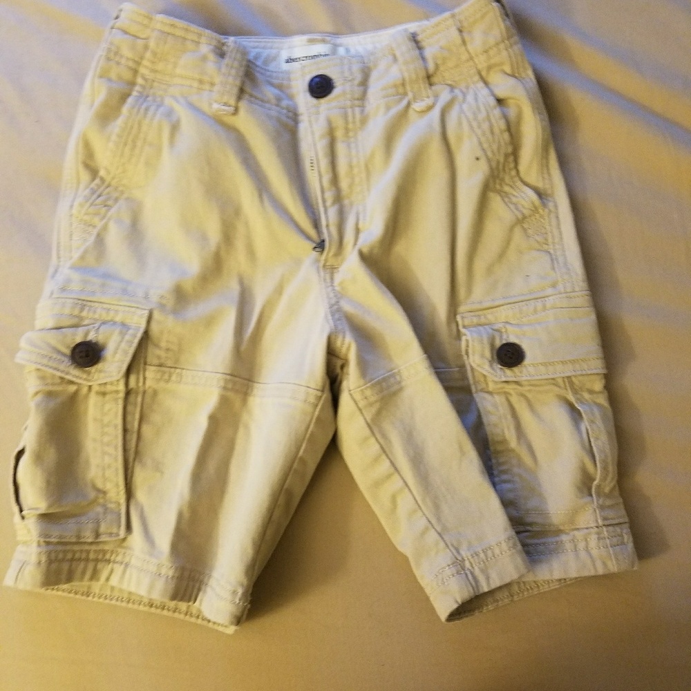 Abercrombie kids cargo short